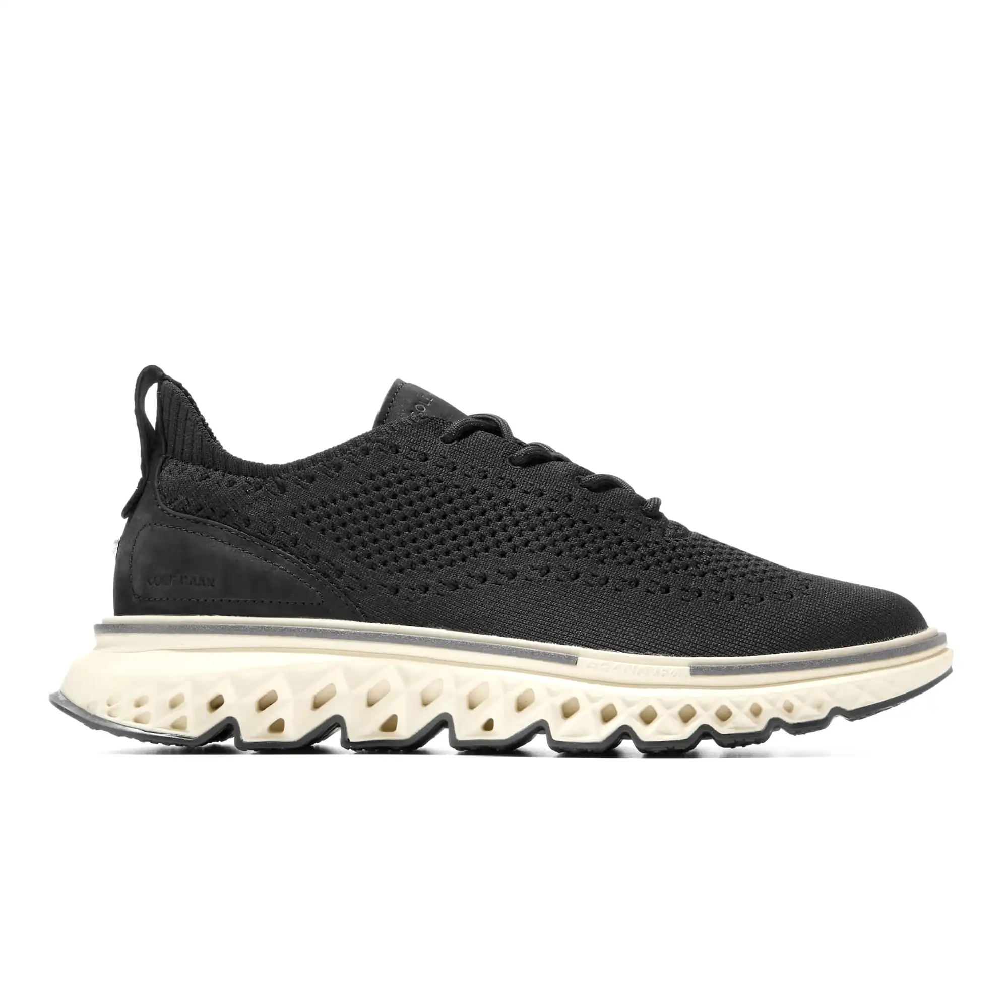C38523_A 5.Zerogrand Stitchlite Wingtip Oxford Black Ivory – Image 1
