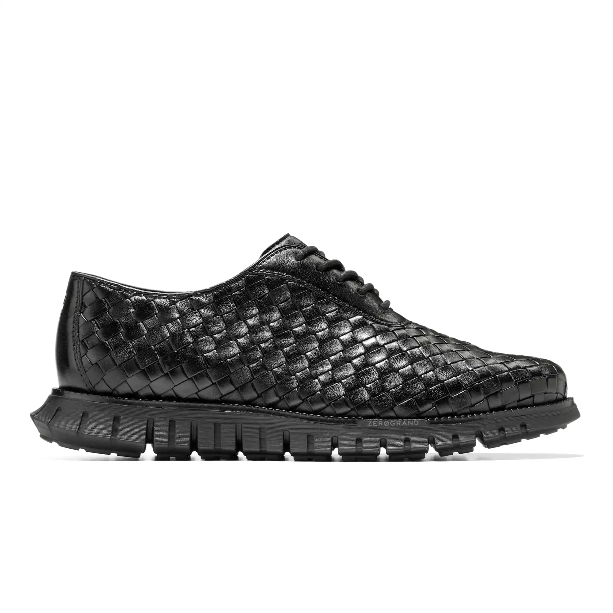 C41977_A Zerogrand Remastered Woven Oxfords Black Black Black – Image 1
