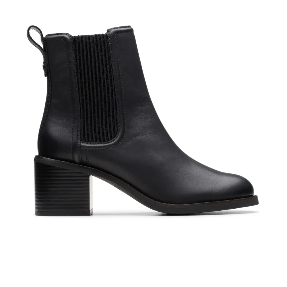 Chamberly Top Black Leather