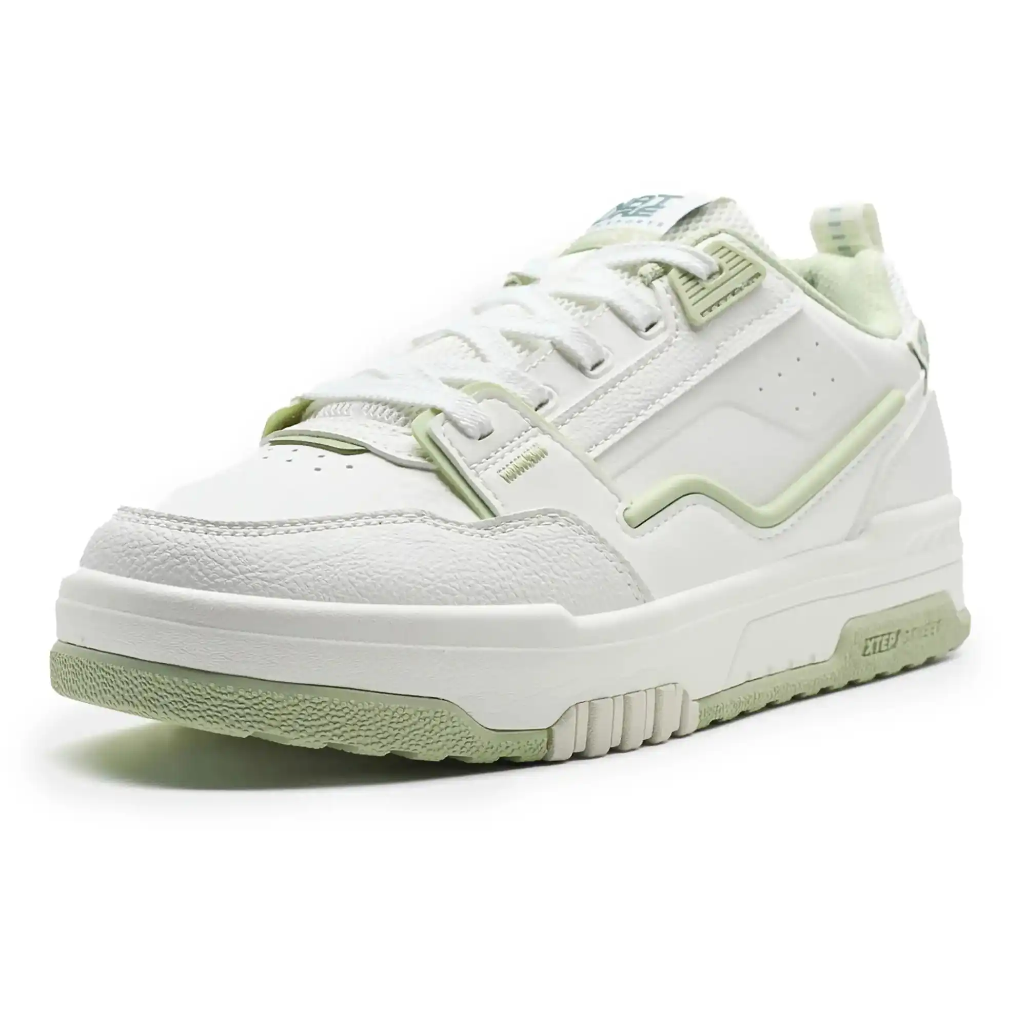 975418310017-3_A Lifestyle Shoes Canvas White/Green54 – Image 1